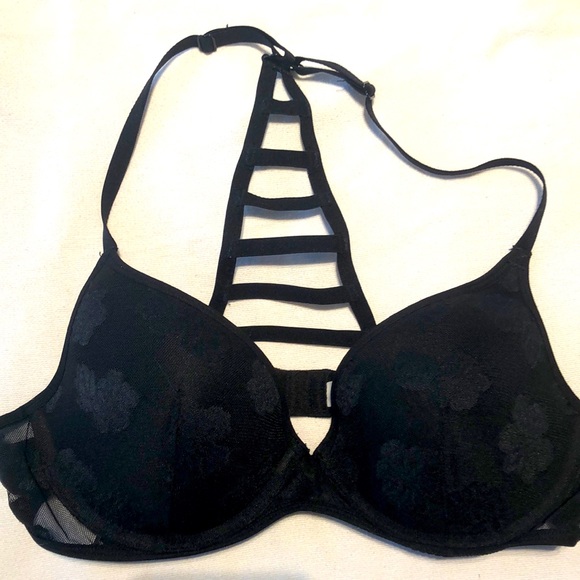 Pink Victoria’s Secret push ups bra